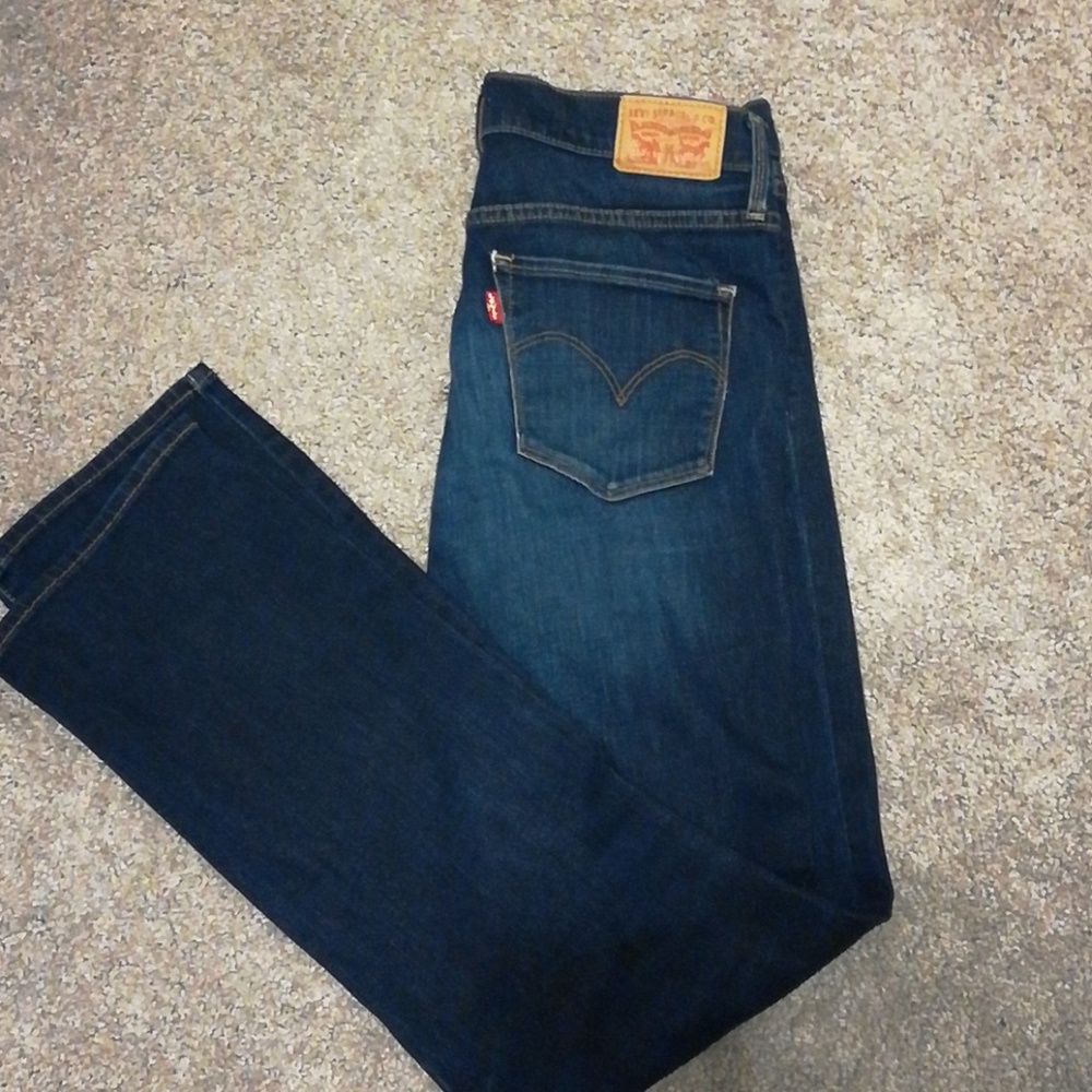 Size 30 314 shaping straight Levi's